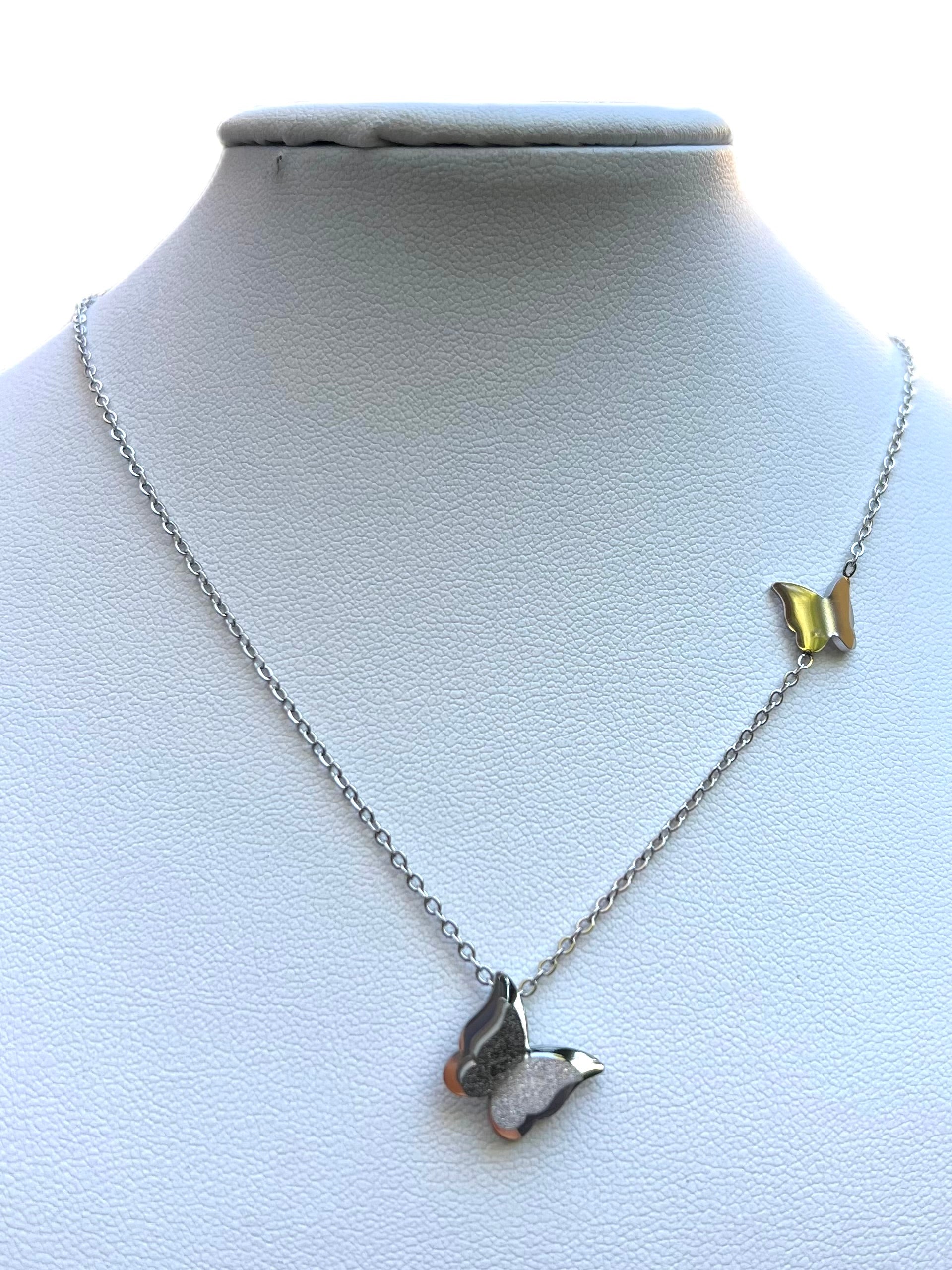 Clavicle Butterfly Necklace