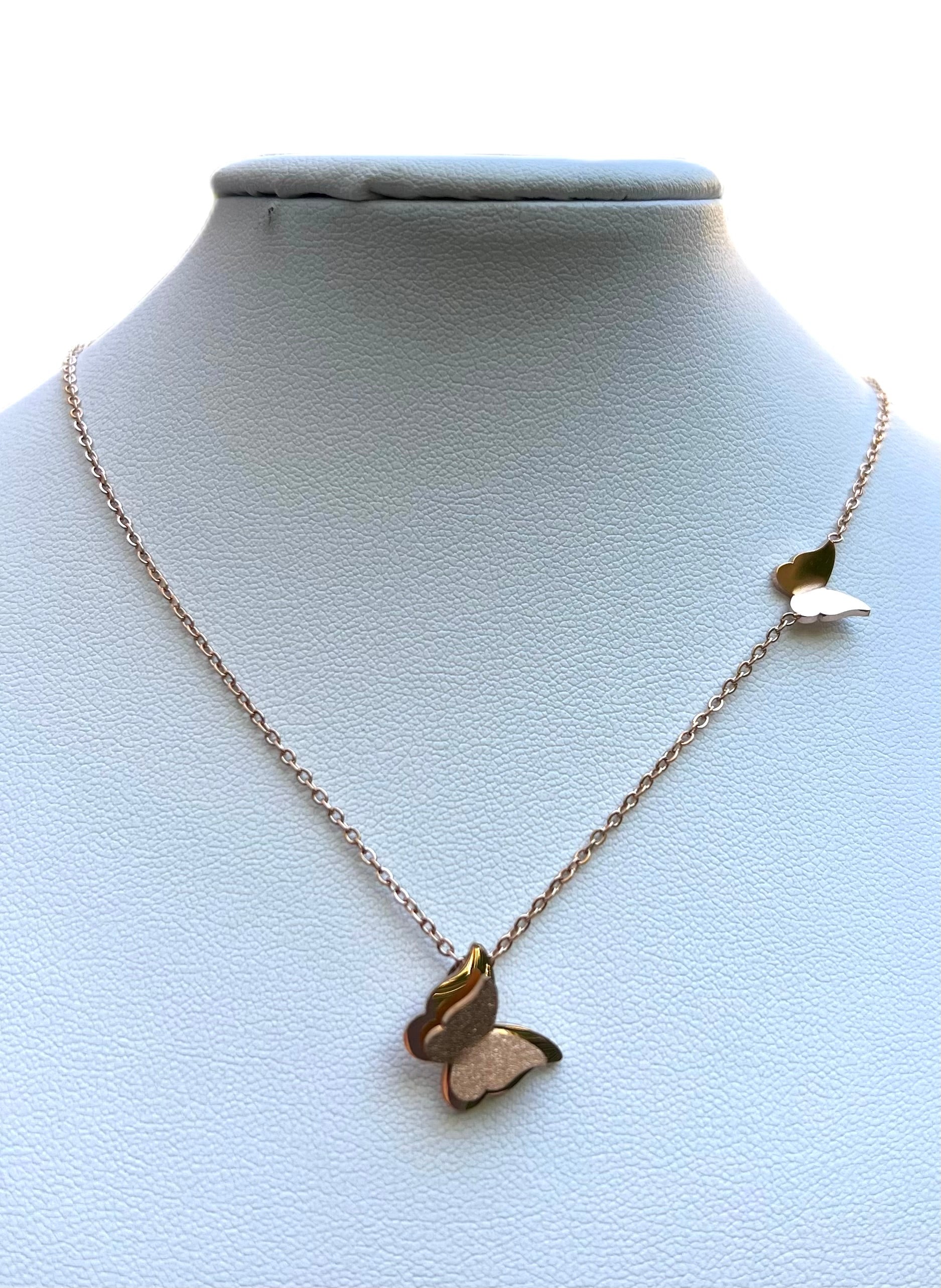 Clavicle Butterfly Necklace